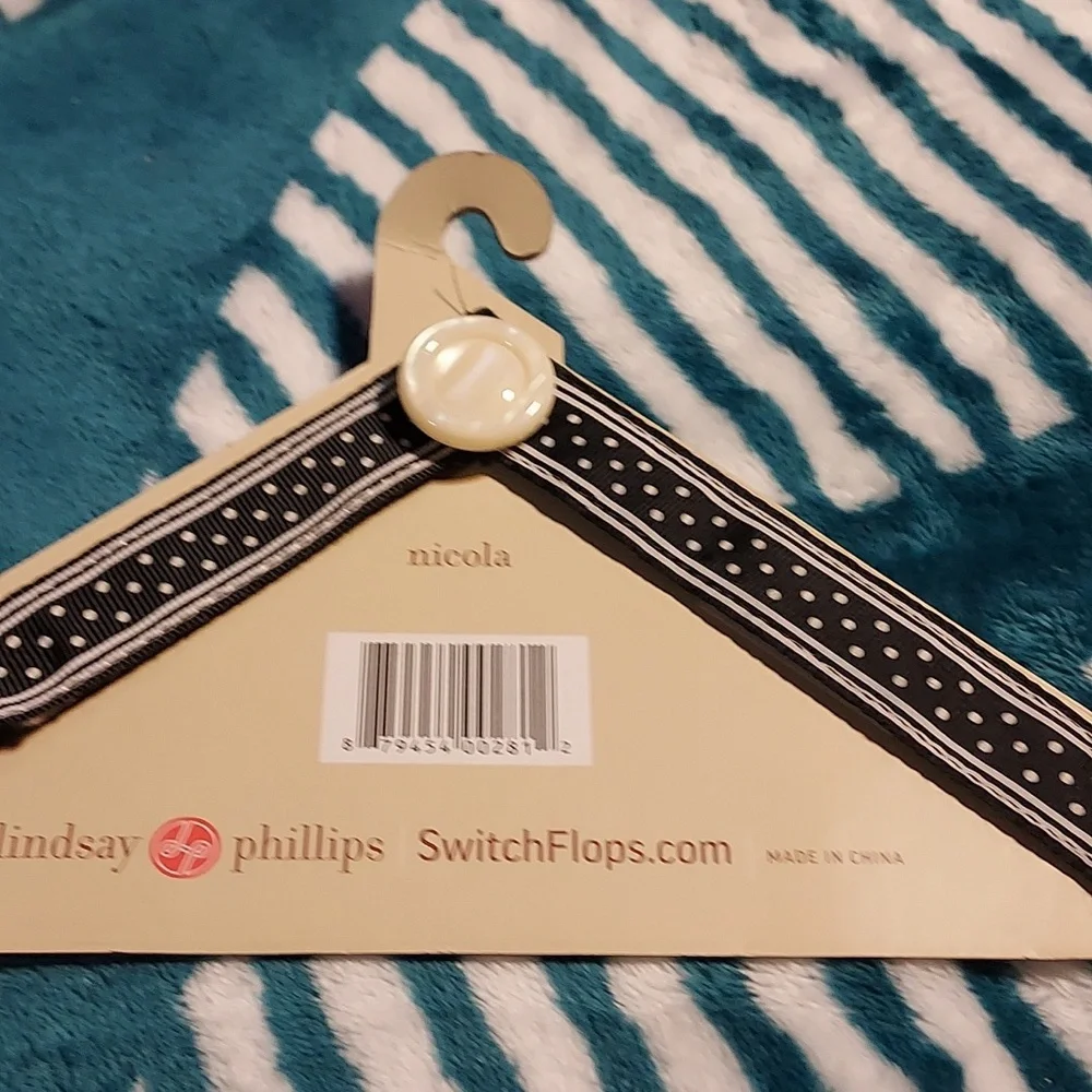 SWITCH FLOPS - Picture 5 of 7